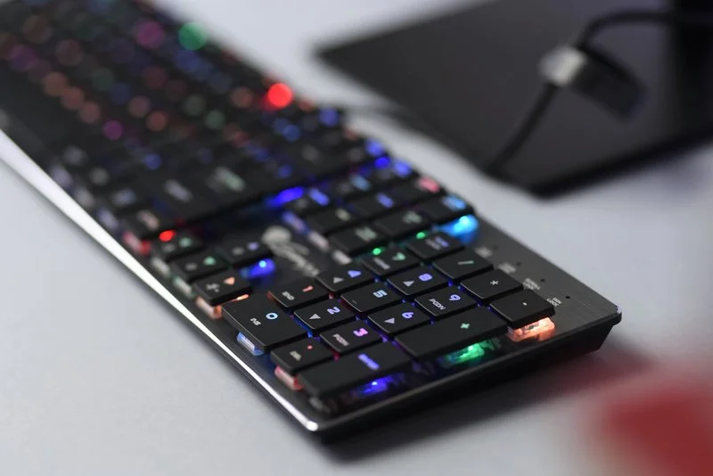 Genesis Thor 420 RGB