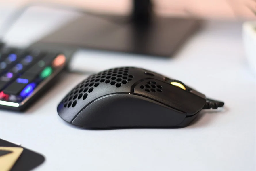 HyperX Pulsefire Haste 10