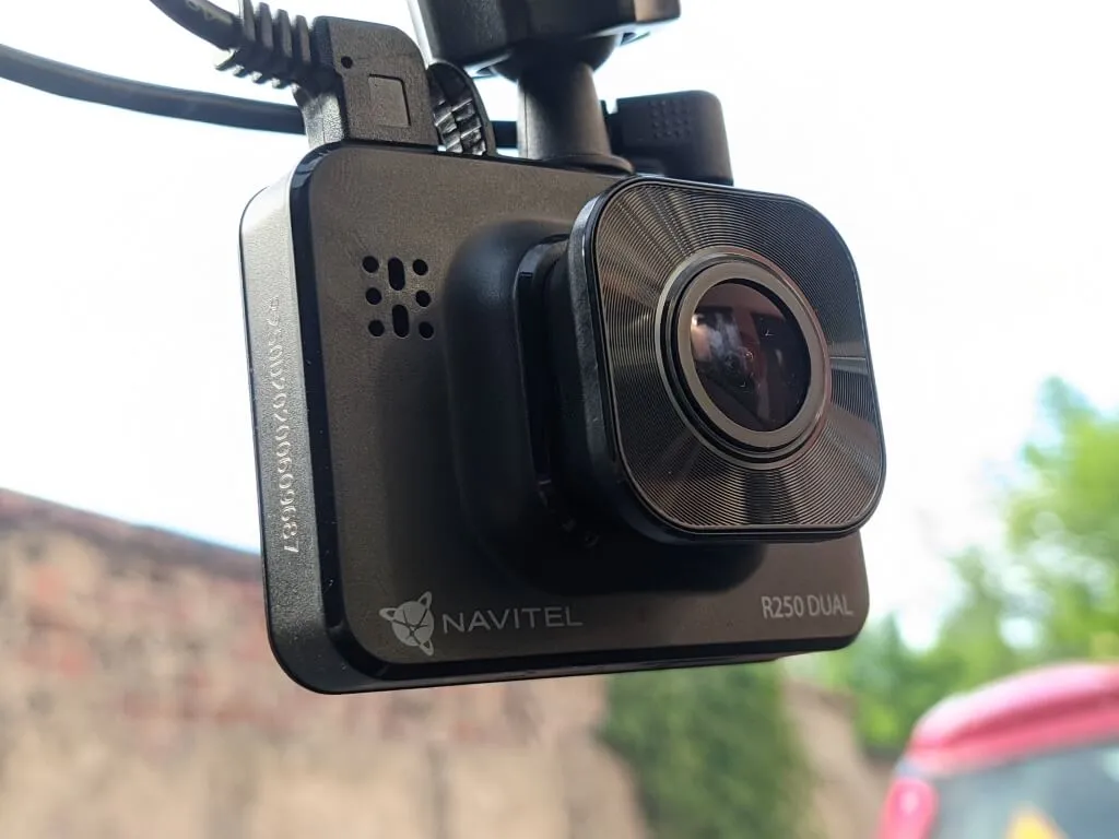 Navitel R250 Dual 20210526 163358239 sredni