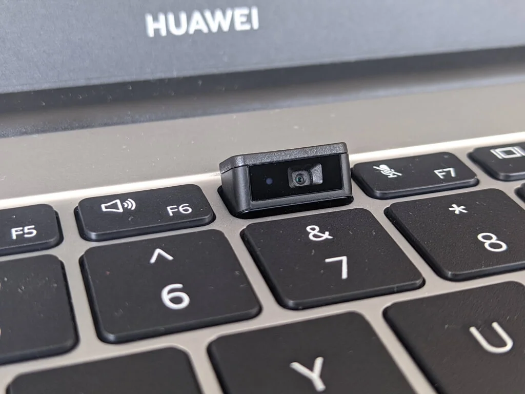 Huawei D15 20210528 092121644 sredni