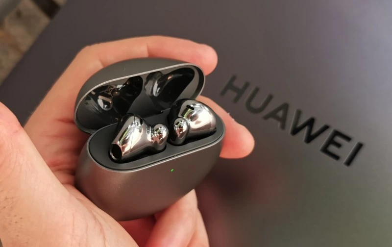 Huawei FreeBuds 4 9
