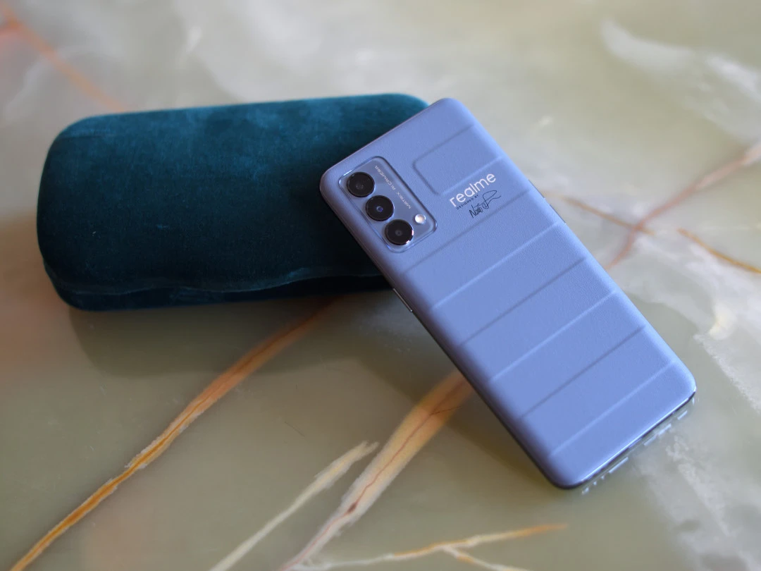 realme GT Master Edition 7010
