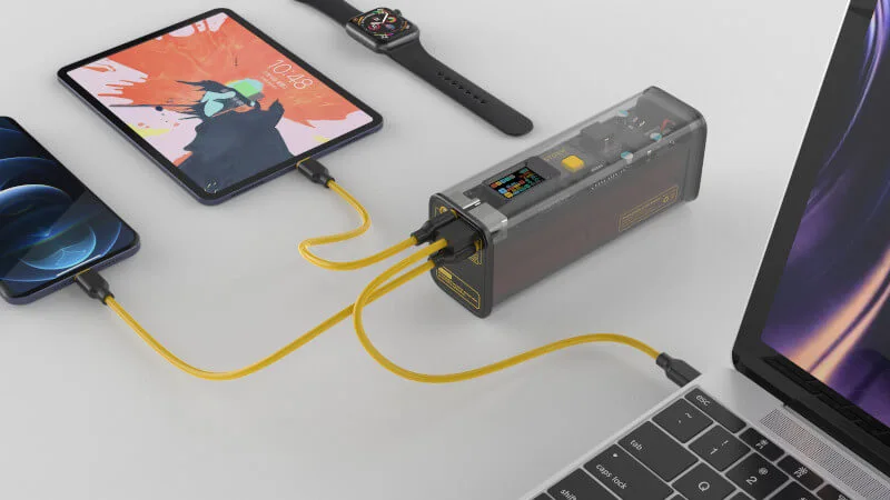 Designerski cyberpunkowy powerbank Storm 2 z Indiegogo i Kickstartera