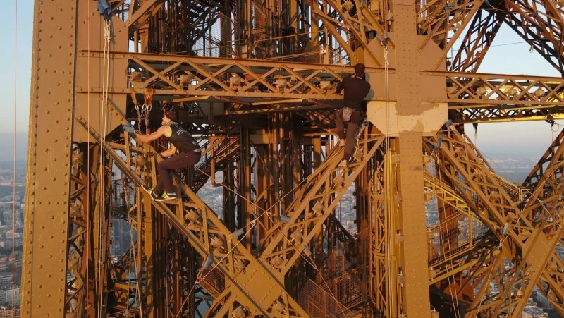 wieza eifflea banot 8