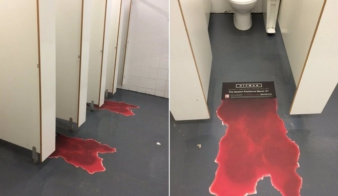 Hitman uderza… w damskich toaletach