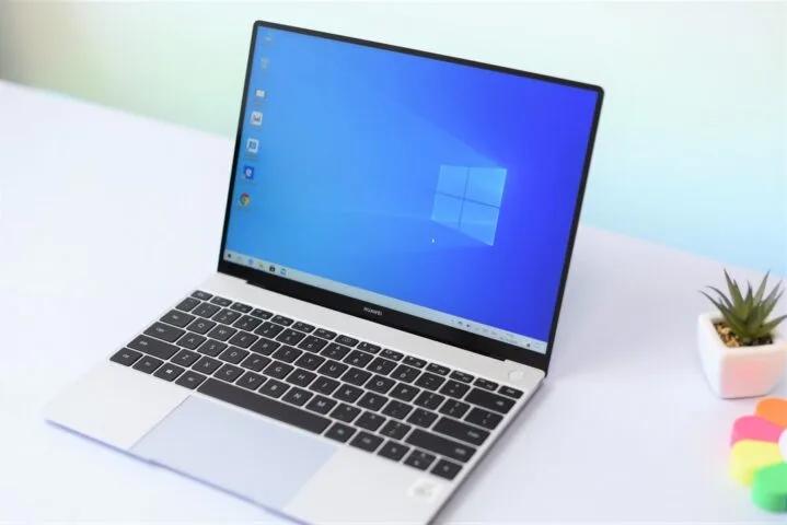 Huawei MateBook X (2020): test ultrabooka mniejszego niż kartka A4