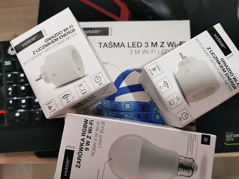 Czy warto kupić Hykker Smart Home z Biedronki? Sprawdziłem to (recenzja)