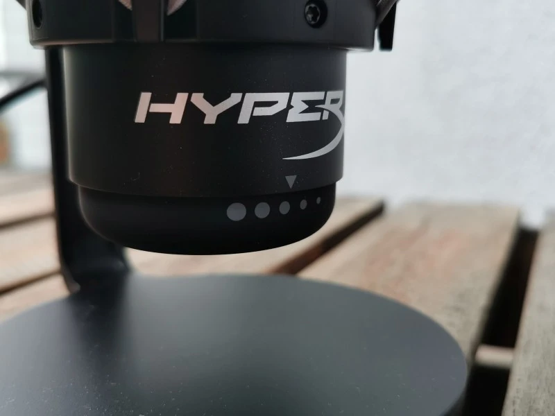 HyperX Quadcast S 8