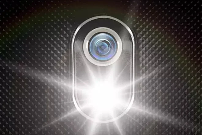 Uważajcie! Latarka na Androida może wykraść hasła i śledzić aktywność