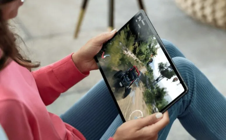 Lenovo Tab P11 Pro, czyli ktoś jeszcze sprzedaje tablety z Androidem