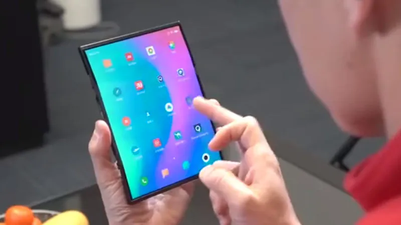 Oto podwójnie składany smartfon od Xiaomi