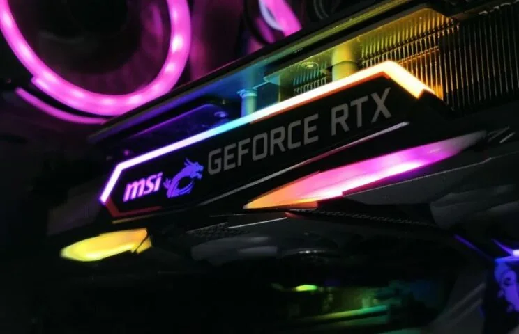 Ceny kart graficznych najniższe od początku 2021 roku. Dalej spadają