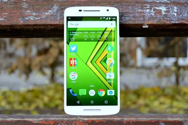 Recenzja Moto X Play