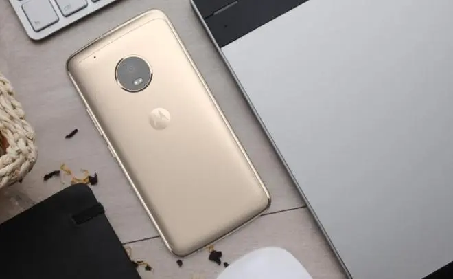 Motorola Moto G Plus trafia do sprzedaży w Polsce