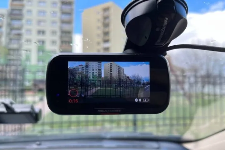NextBase 322GW – recenzja wideorejestratora samochodowego