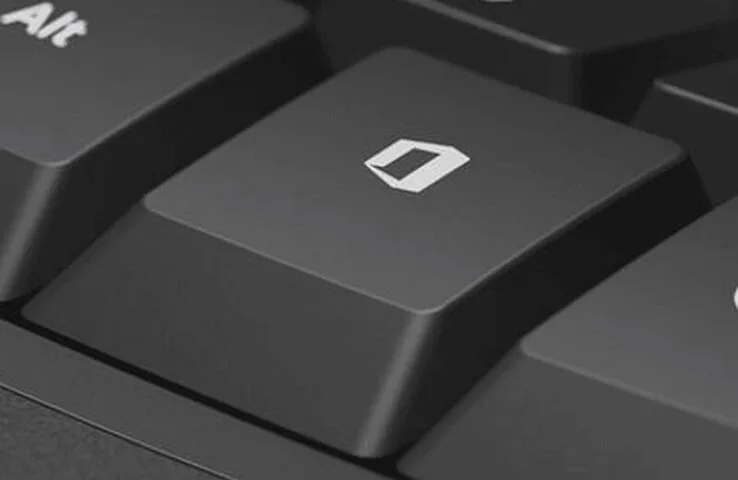 Na klawiaturach komputerów pojawia się nowy przycisk. To zasługa Microsoftu
