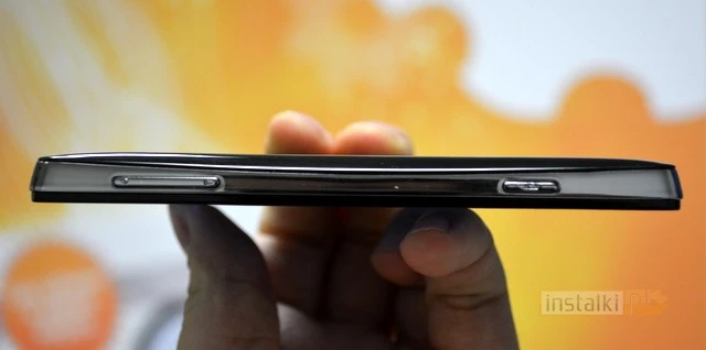 Prestigio Multiphone 5430 3