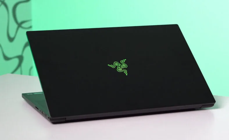 Razer Blade 17 – 4K 144Hz – GeForce RTX 3080 Ti – recenzja laptopa