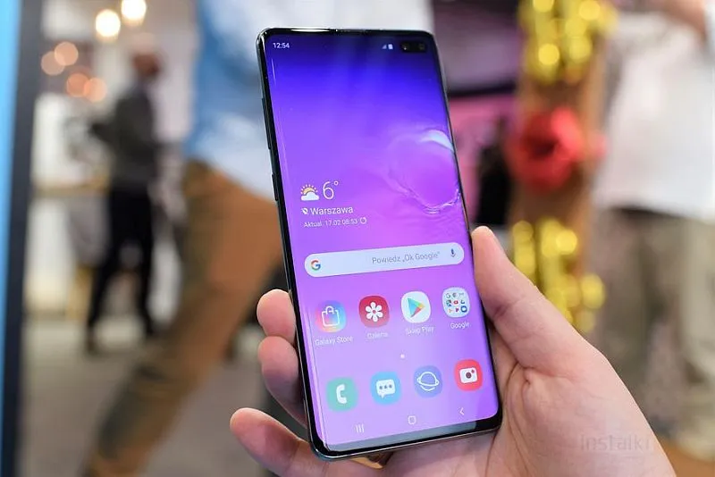 Banki wycofują swoje aplikacje z Samsungów Galaxy S10 i Note 10