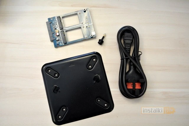 ZOTAC ZBOX nano ID69 Plus - 05