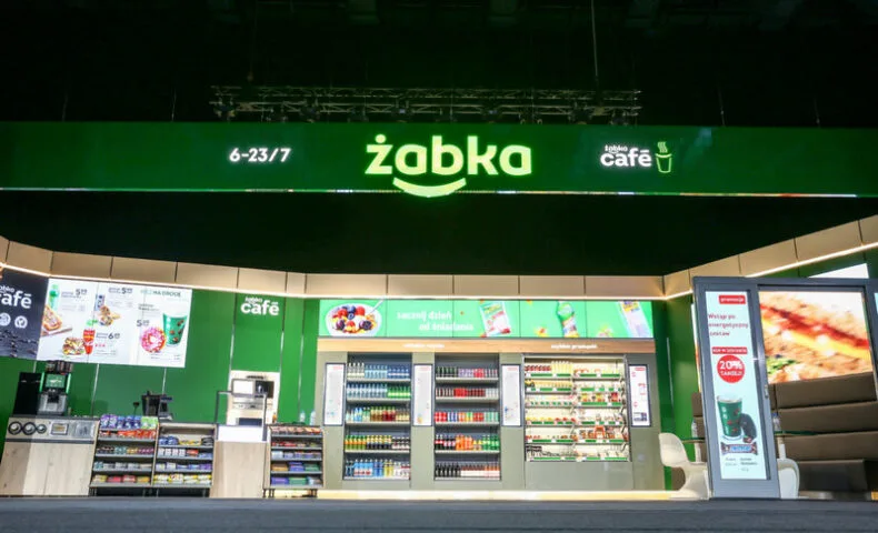 Żabka chce być symbolem handlu przyszłości. Zaprezentowano innowacyjny koncept sklepu