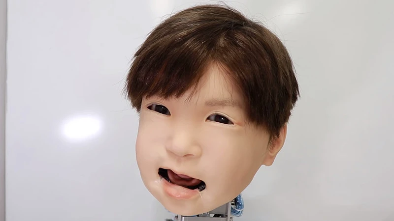 Poznajcie Affetto, czyli dziecko-robota wprost z koszmarów