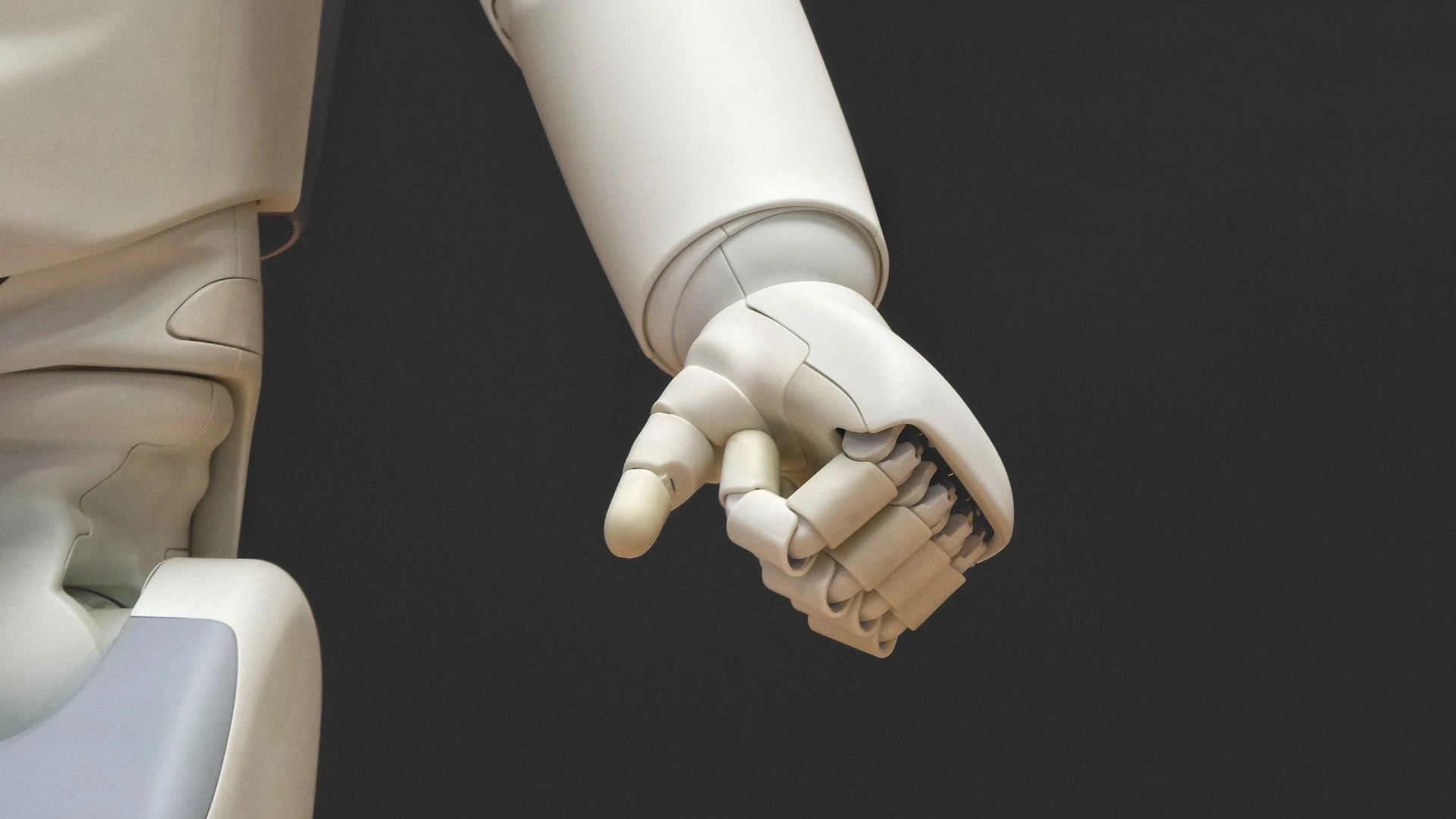 Amazon po cichu rozwija potężną sztuczną inteligencję