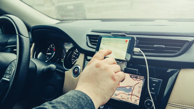 Android Auto już w Polsce? Aplikacja pojawia się na niektórych smartfonach