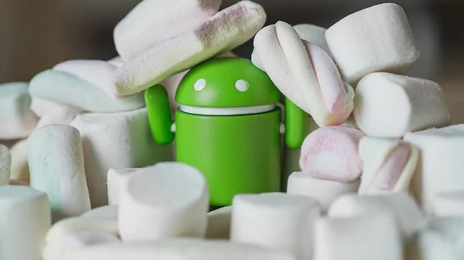 Marshmallow pnie się w górę. Nougat niezauważalny