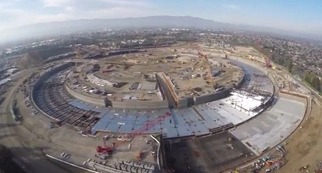 Tak wygląda nowa siedziba Apple z lotu ptaka! (wideo)