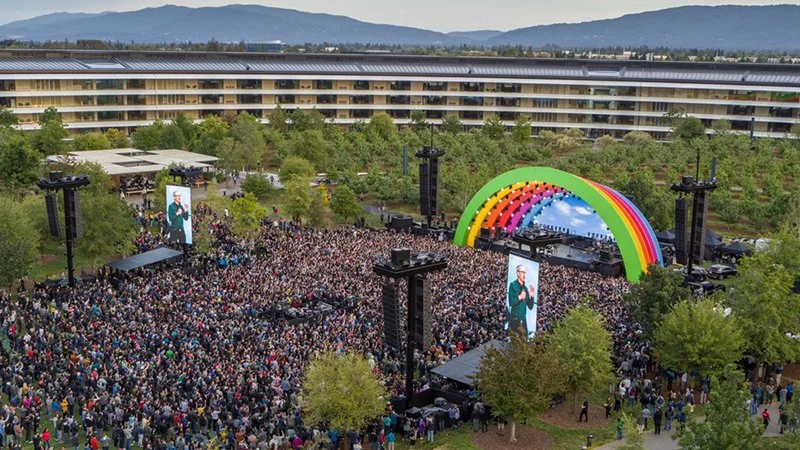 W siedzibie Apple odbył się wyjątkowy koncert upamiętniający Steve’a Jobsa
