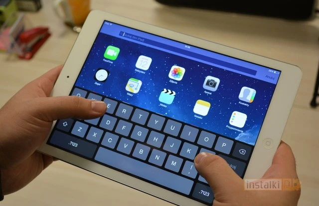 Wyświetlacz w iPadzie Air appleipadair 9