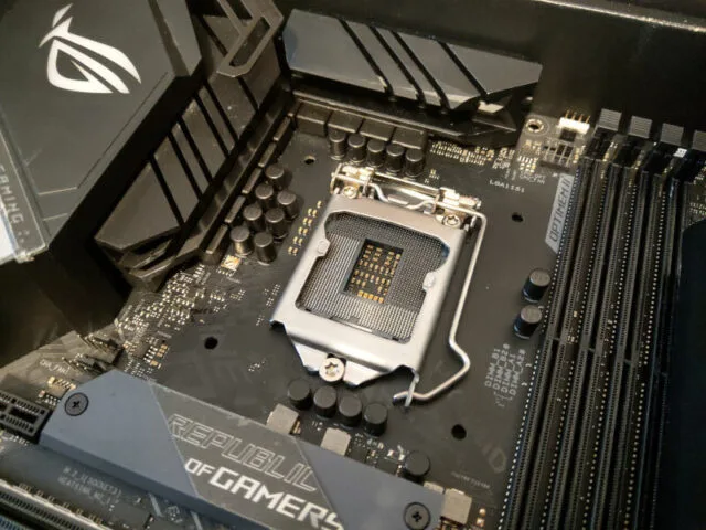 ASUS Z590. Wyciek flagowych płyt głównych dla Intel Core Alder Lake