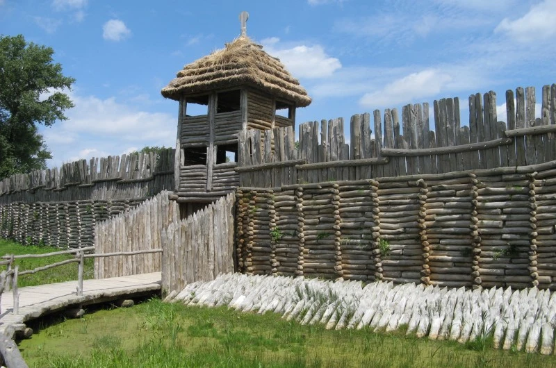 Odwiedź Biskupin z przewodnikiem, wirtualnie! Rusza akcja #wirtualnemuzeum