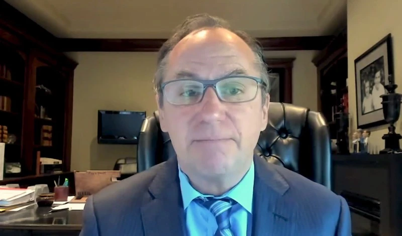 Intel przegrywa z AMD, więc CEO Intela apeluje, by nie zwracać uwagi na benchmarki