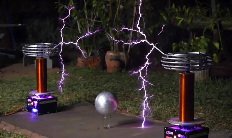 A-ha – Take On Me i inne utwory zagrane na cewkach Tesli (wideo)