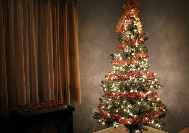 Czy lampki świąteczne mogą negatywnie wpływać na Wi-Fi?