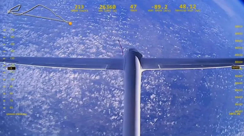 Dron Cloudless odbył rekordowy lot. Historyczny wyczyn Polaków