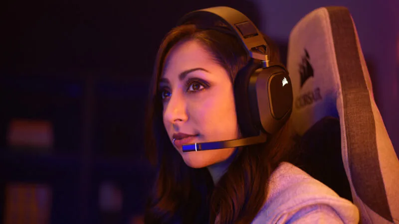 Bezprzewodowe słuchawki Corsair HS80 RGB Wireless dla graczy PC i PlayStation