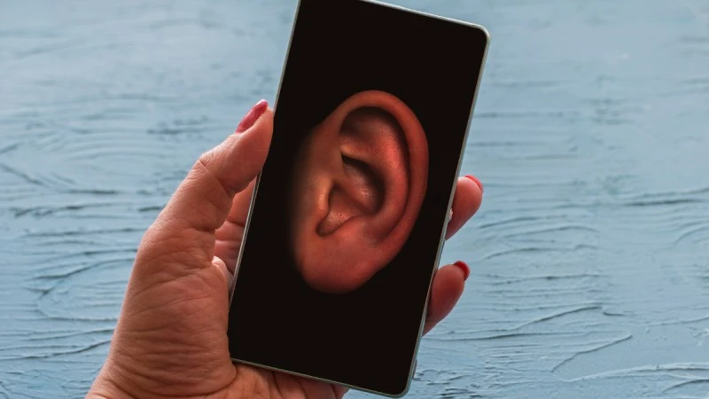 Czy smartfony nas podsłuchują? Oni to sprawdzili. Wnioski są zaskakujące