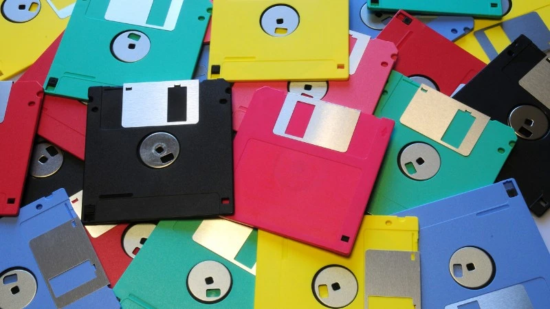 Urzędy w Japonii niechętnie rezygnują z dyskietek. Dlaczego dopiero teraz?