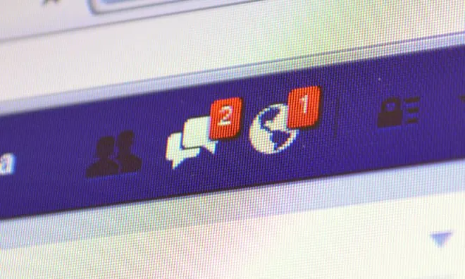 Facebook reorganizuje skrzynkę wiadomości