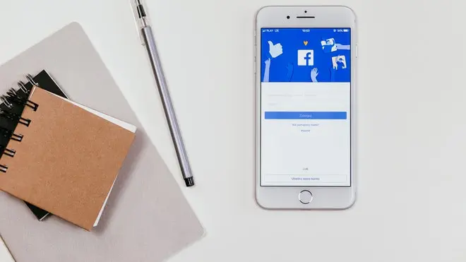 Atak klonów na Facebooku – wśród użytkowników połowa to fejkowe konta