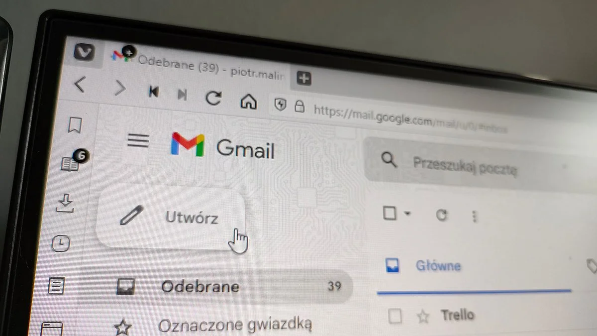 Śledzenie przesyłek będzie jeszcze łatwiejsze. Nowa funkcja w Gmailu