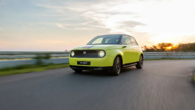 Samochody elektryczne nie są przyszłością – tak twierdzi Honda
