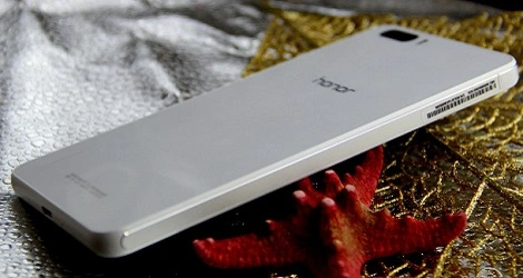 Honor 6 Plus – flagowy smartfon z trzema aparatami