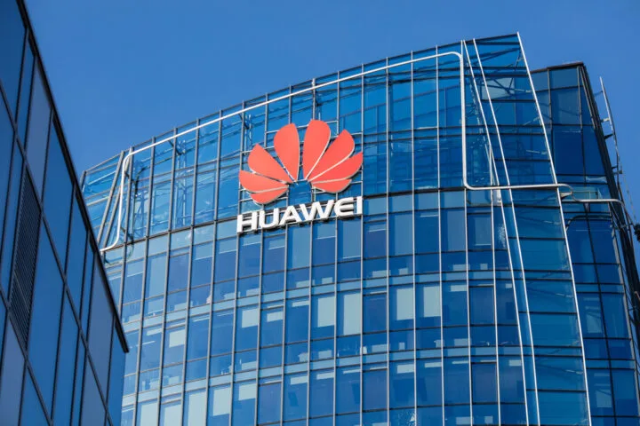 Czekaliście na system operacyjny od Huawei? Możecie o nim zapomnieć