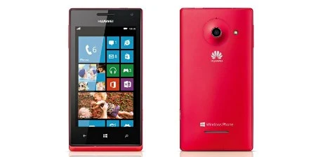 Dyrektor Huawei pokazuje 6,1-calowy smartfon