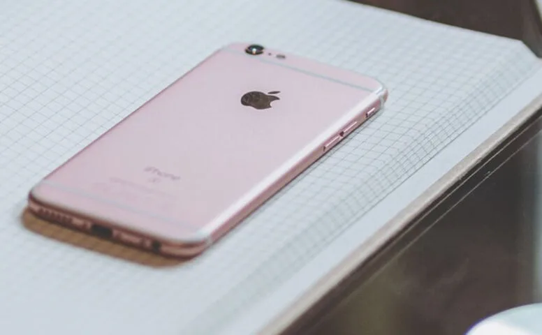 Użytkownicy Apple mogą pobrać wszystkie dane, które zebrała o nich firma