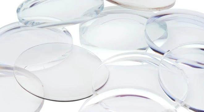 Nadchodzą inteligentne soczewki kontaktowe